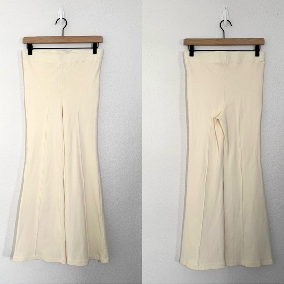 DONNI. The Rib Kick Flare Ribbed Pintuck High Rise Pants in Creme Size Medium - Picture 4 of 8